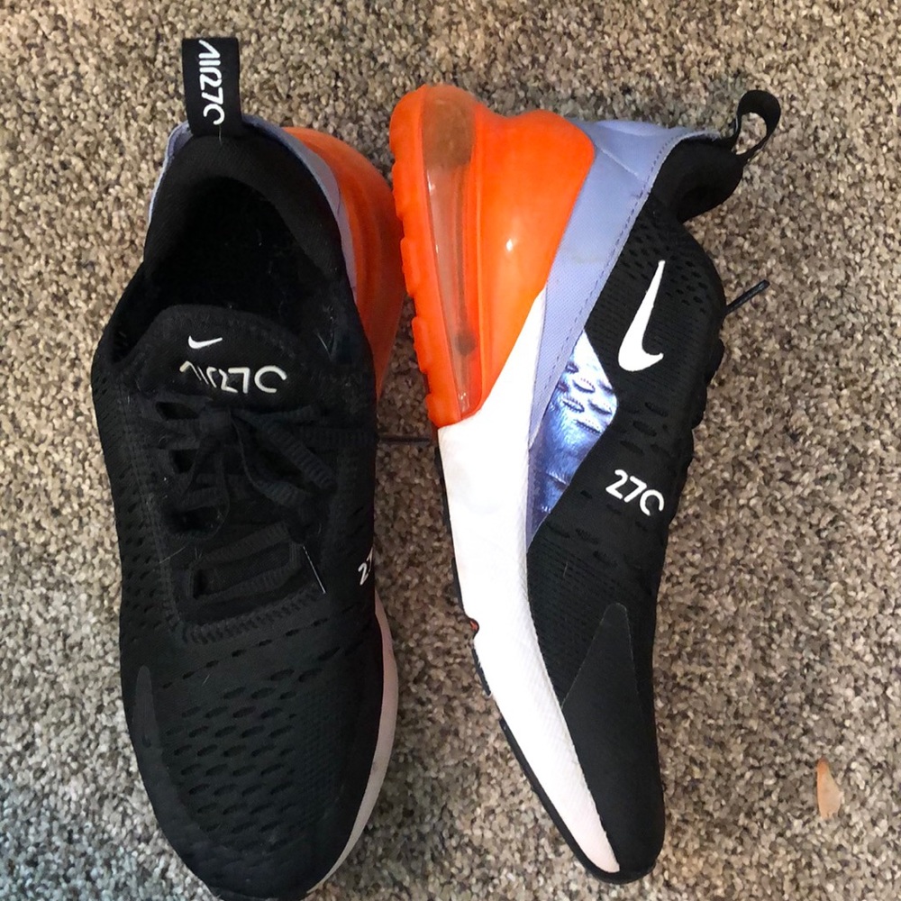 Nike Air 270 Women’s sneakers!